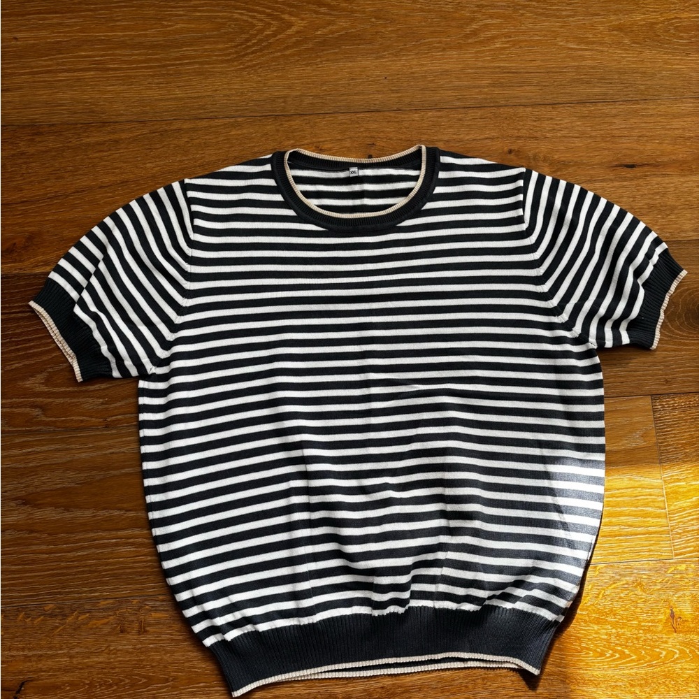 Black and White Striped Short Sleeve Sweater Plus XXL
